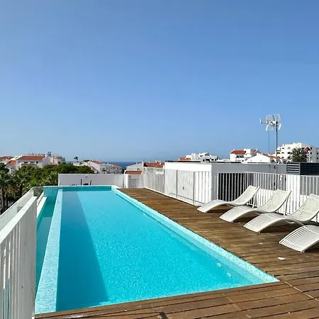 Prime - Shared Pool - 6 Guests - *